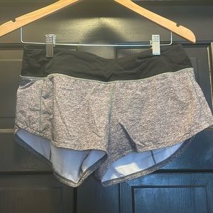 Lululemon grey running shorts with liner